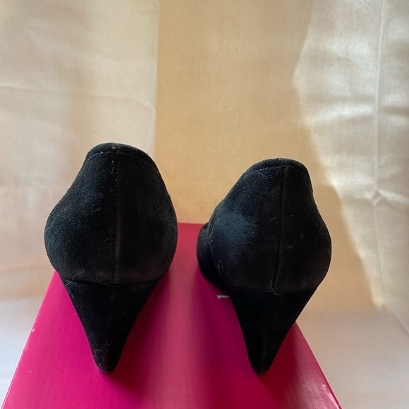 Kate Spade Halle Too Black Suede Wedge Sz 6.5 - Picture 3 of 8